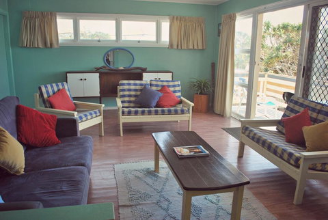 SPARKLING WATERS, UNIT 1 - Accommodation Brisbane 1