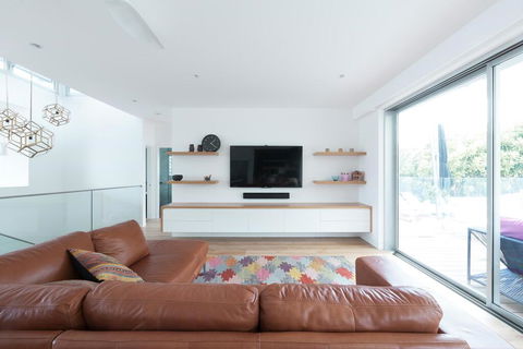Spectacular Bilgola Beachhouse - Accommodation Brisbane 1