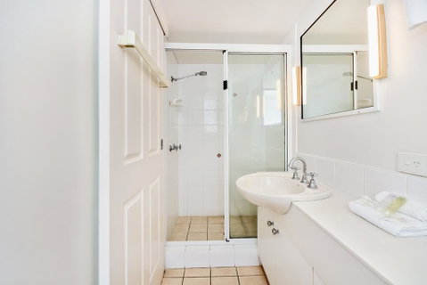 SPIN13- ESCAPE TO MOOLOOLABA - Accommodation Brisbane 3