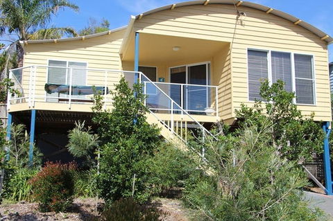 SPINNAKER 1 - Accommodation Brisbane 0