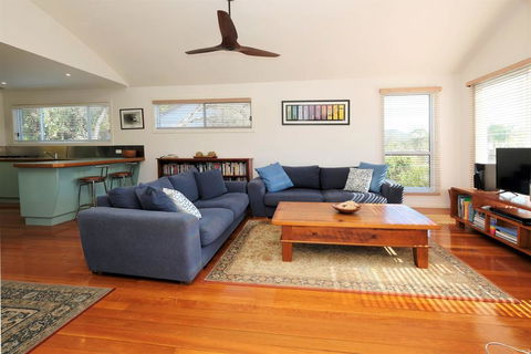 SPINNAKER 1 - Accommodation Brisbane 2