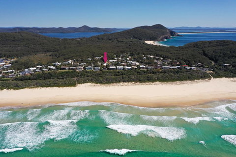 SPINNAKER 2 - Accommodation Brisbane 0