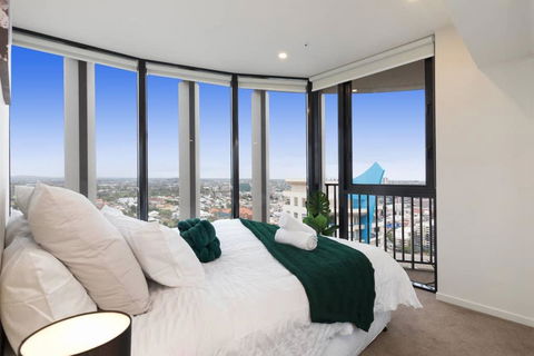 SPIRE - Fast Internet Monthly Stays W Carpark - Accommodation Brisbane 2