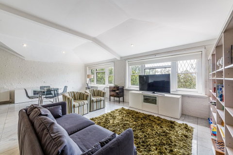 Spoilt For Choice 2-bed/2-bath + Free Parking - Accommodation Brisbane 1