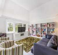 Spoilt for choice 2-bed/2-bath  Free parking - Accommodation Brisbane
