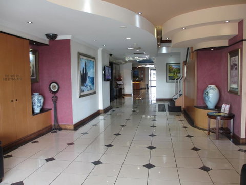 Springwood Tower Apartment Hotel - Accommodation Brisbane 2