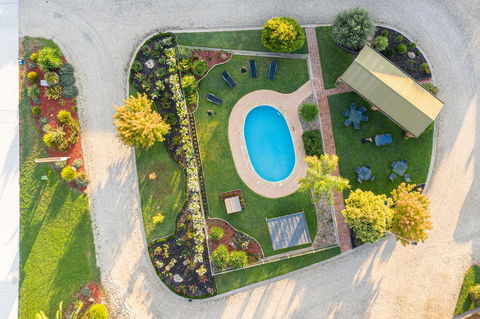 Statesman Motor Inn - Accommodation Brisbane 1