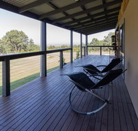 Studio 165 Hidden Gem on 50 acres with bay views - Accommodation Brisbane