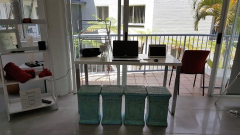 Studio Apartment Mooloolaba Beach Holiday Management - Accommodation Brisbane 3