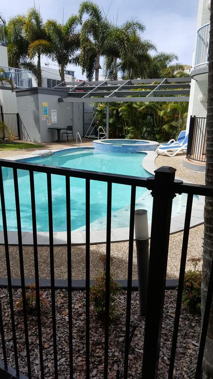 Studio Apartment Mooloolaba Beach Holiday Management - Accommodation Brisbane 2