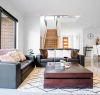 Stunning 3Beds near Knox Shopping CentroWantirna - Accommodation Brisbane