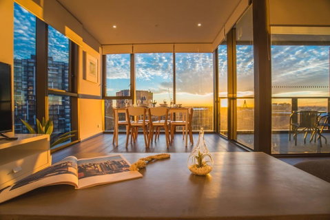 STUNNING Luxury 2beds2bathAPT @CBD (Haymarket) - Accommodation Brisbane 0
