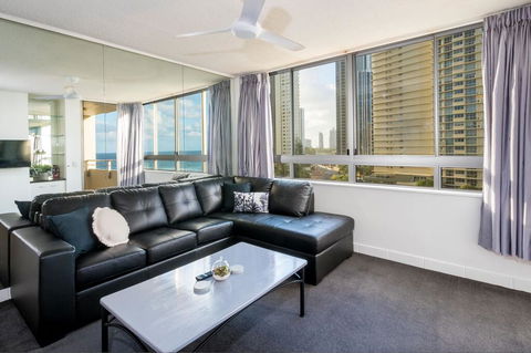 Stunning Ocean View Apartment - Resort Facilities - Accommodation Brisbane 2