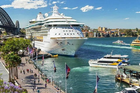 STUNNING SYDNEY HOME 9 - Accommodation Brisbane 1