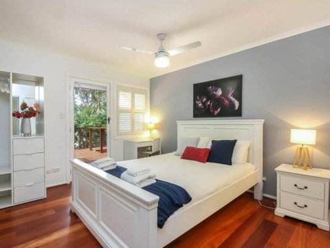 Stylish 3 Bedroom Family Home In Leafy Paddington - Accommodation Brisbane 2