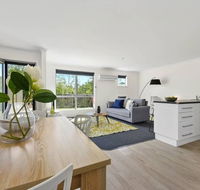 Stylish and Spacious Launceston Villa  Free Wifi - Accommodation Brisbane