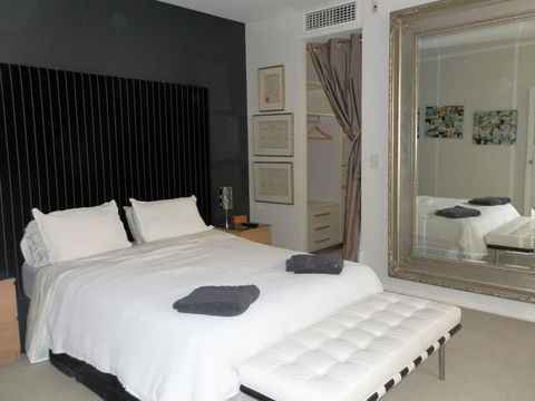 Sun, Sand, Sea And Salty Kisses Cottesloe Beach House - Accommodation Brisbane 2