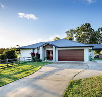 Sunset Retreat Airlie Beach Rural Getaway - Accommodation Brisbane