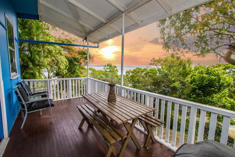 Sunset Villa - Accommodation Brisbane 1