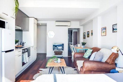 Sunshine City Loft! - Accommodation Brisbane 3