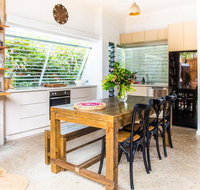Sunworship Villas 3 and 4 - Accommodation Brisbane