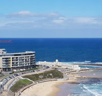 Supercar fan's dream - track side apartment 1 - Accommodation Brisbane