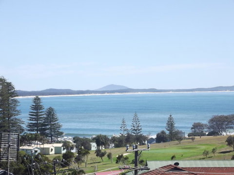 Surf Break & Ocean Break - Accommodation Brisbane 0