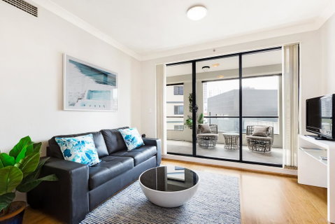 Surry Hills Fully Self Contained Modern 1 Bed Apartment (1012ELZ) - Accommodation Brisbane 1