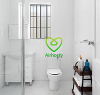 Surry Hills Victorian 4 Bedroom House near Central - Accommodation Brisbane