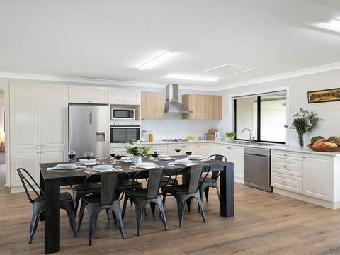 Sutton Forest Retreat Jimmy's Homestead - Accommodation Brisbane 2