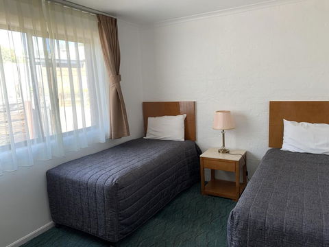 Swaggers Motor Inn - Accommodation Brisbane 1