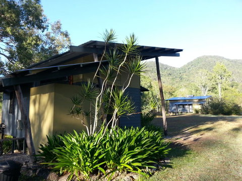 Sweetwater Lodge - Accommodation Brisbane 0