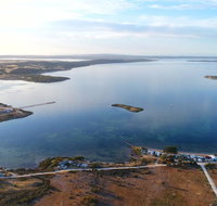 Tall Pines Beach House at Mount Dutton Bay part of Coffin Bay waterways