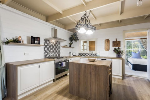 Tasmania Frankford Road - Accommodation Brisbane 1