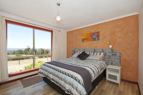 Tennessee Hill Cottage - Accommodation Brisbane 1