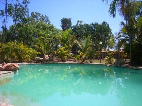 Territory Manor Motel & Caravan Park - Accommodation Brisbane 0