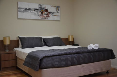 The Australian Hotel Motel - Accommodation Brisbane 2