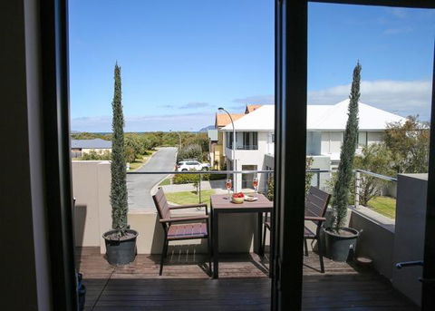 The Beach House At Bayside - Accommodation Brisbane 1