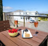 The Beach House At Bayside - Accommodation Brisbane
