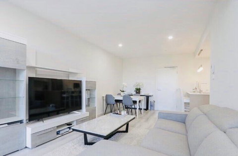 The Beach Pad - Accommodation Brisbane 0