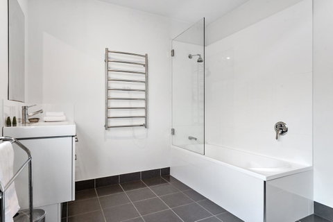 Freycinet Haven - Accommodation Brisbane 18