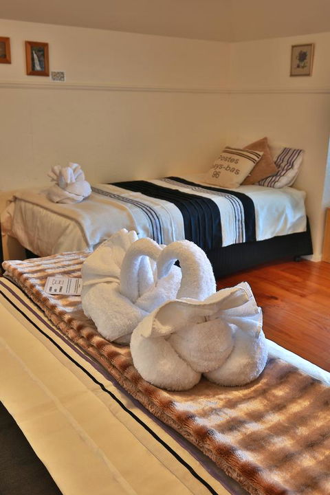 Stamps Of Stanley - Accommodation Brisbane 6