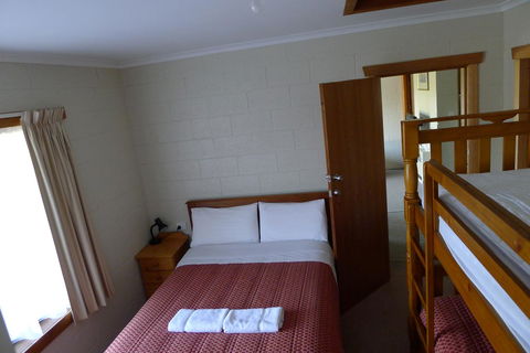 Willaway Motel Apartments - Accommodation Brisbane 6
