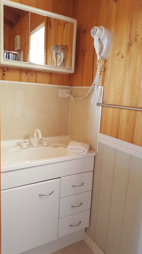 Hazelcreek Cottages - Accommodation Brisbane 37