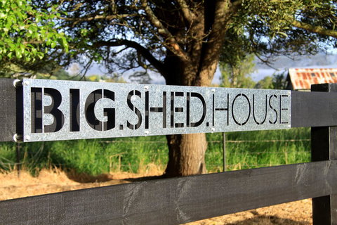 BIG.SHED.HOUSE - Accommodation Brisbane 10