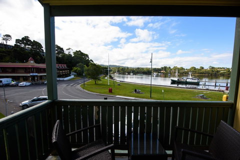 Strahan Village - Accommodation Brisbane 21