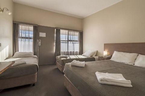Argosy Motor Inn - Accommodation Brisbane 0