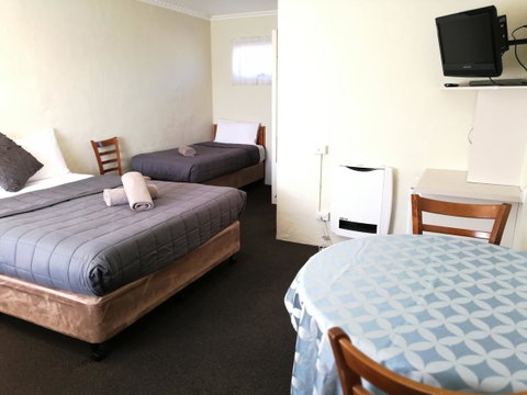 Wintersun Gardens Motel - Accommodation Brisbane 11