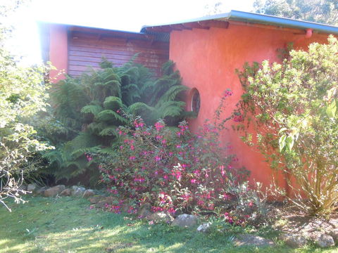 Whispering Spirit Holiday Cottages & Mini Ponies - Accommodation Brisbane 8