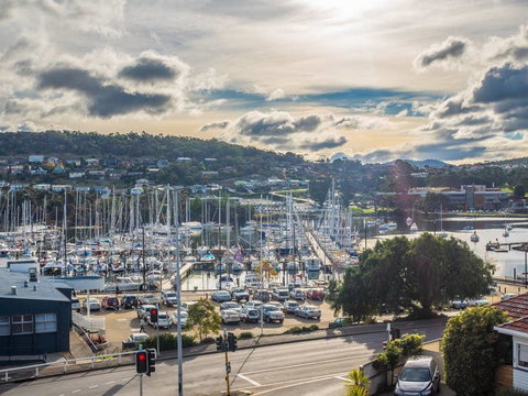 Marina View Apartment - Accommodation Brisbane 9